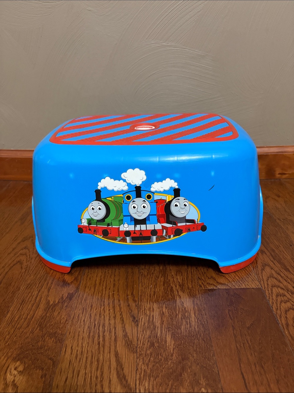 Thomas & Friends Blue and Red Kids Step Stool